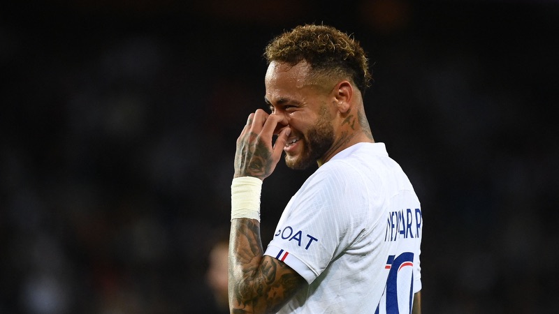 Nếu duy trì được phong độ, có lẽ Neymar không chỉ dừng lại ở con số này Nếu duy trì được phong độ, có lẽ Neymar không chỉ dừng lại ở con số này