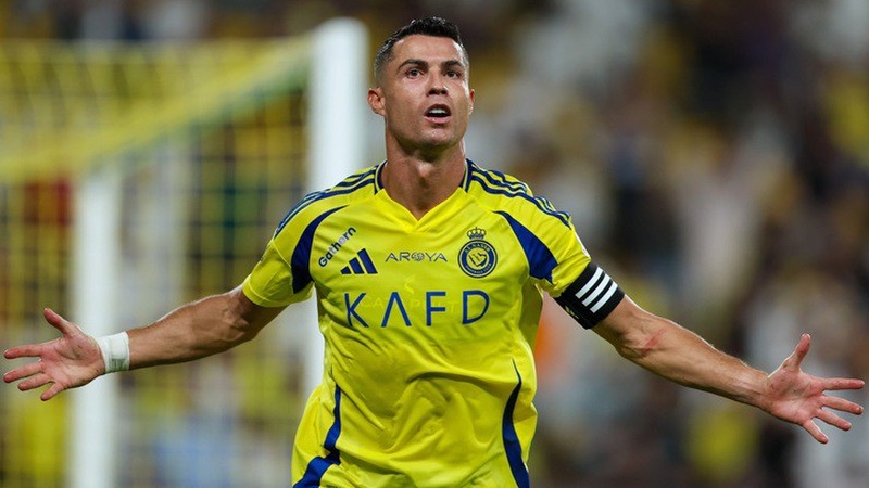 Không thể nghi ngờ khi mà Ronaldo chính là cầu thủ lương cao nhất thế giới Không thể nghi ngờ khi mà Ronaldo chính là cầu thủ lương cao nhất thế giới